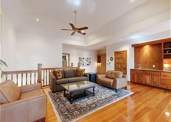 Seating Room