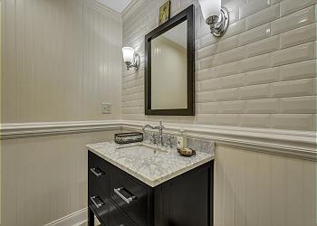En-Suite Guest Bathroom