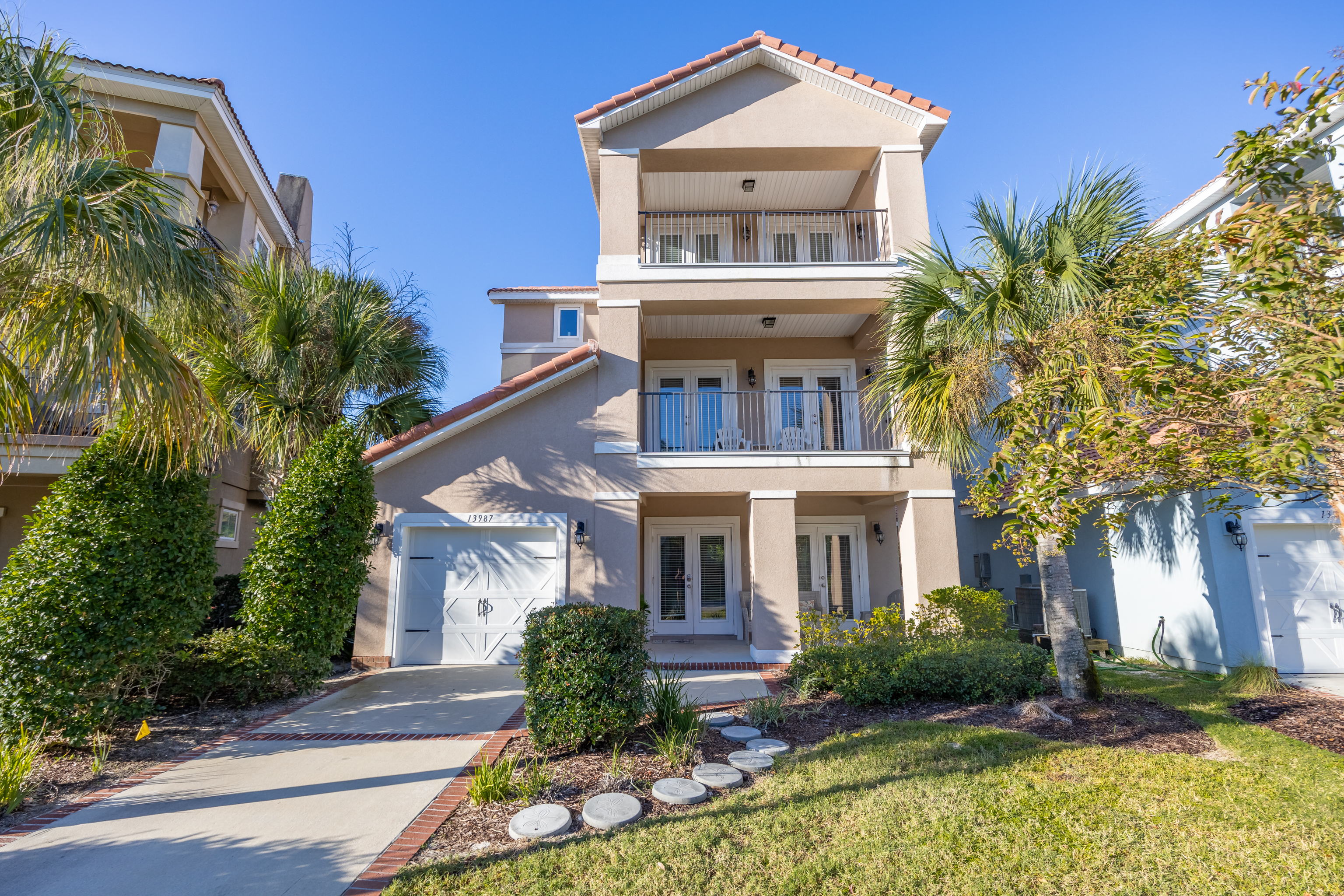 Spacious Community Pool And Golf Access - Charming Mediterranean Retreat - Perdido Key, FL
