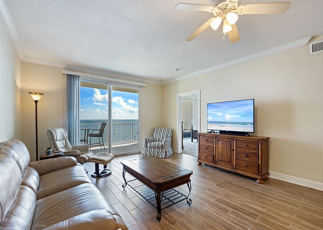 Harbour Pointe 309 by PKRM 4