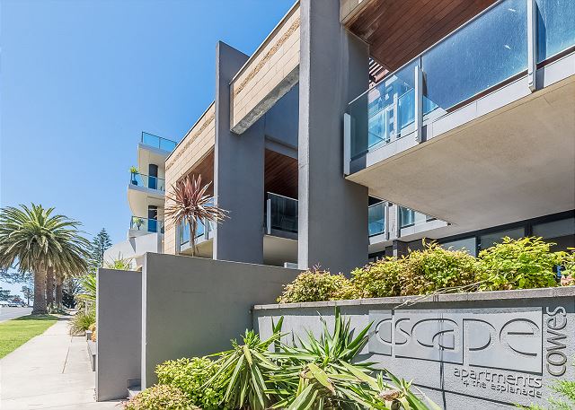 4-4 The Esplanade, Cowes - Cscape