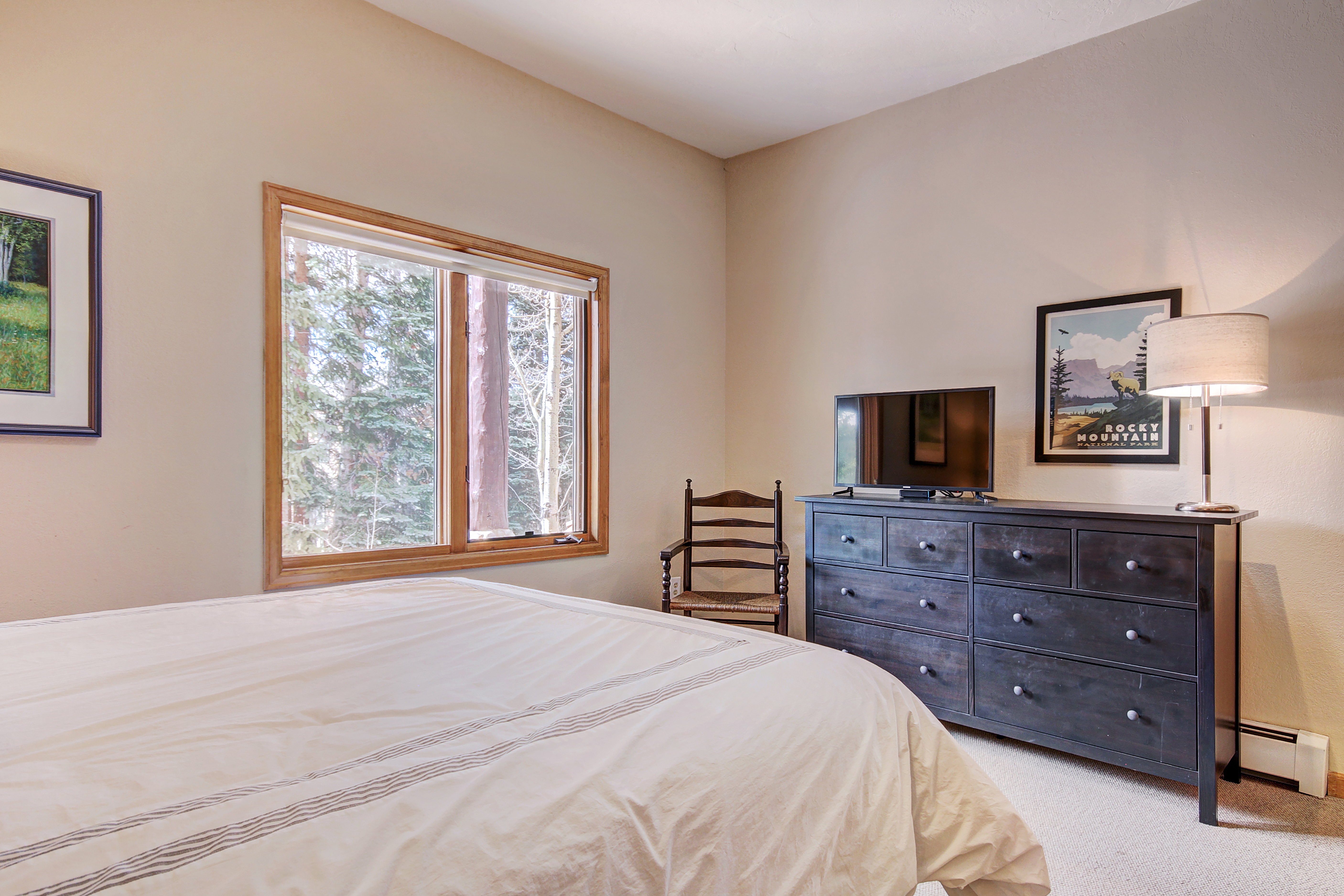 Additional view of lower level room with Queen-size bed, flat screen TV and shared bath - 10 Southface Breckenridge Vacation Rental