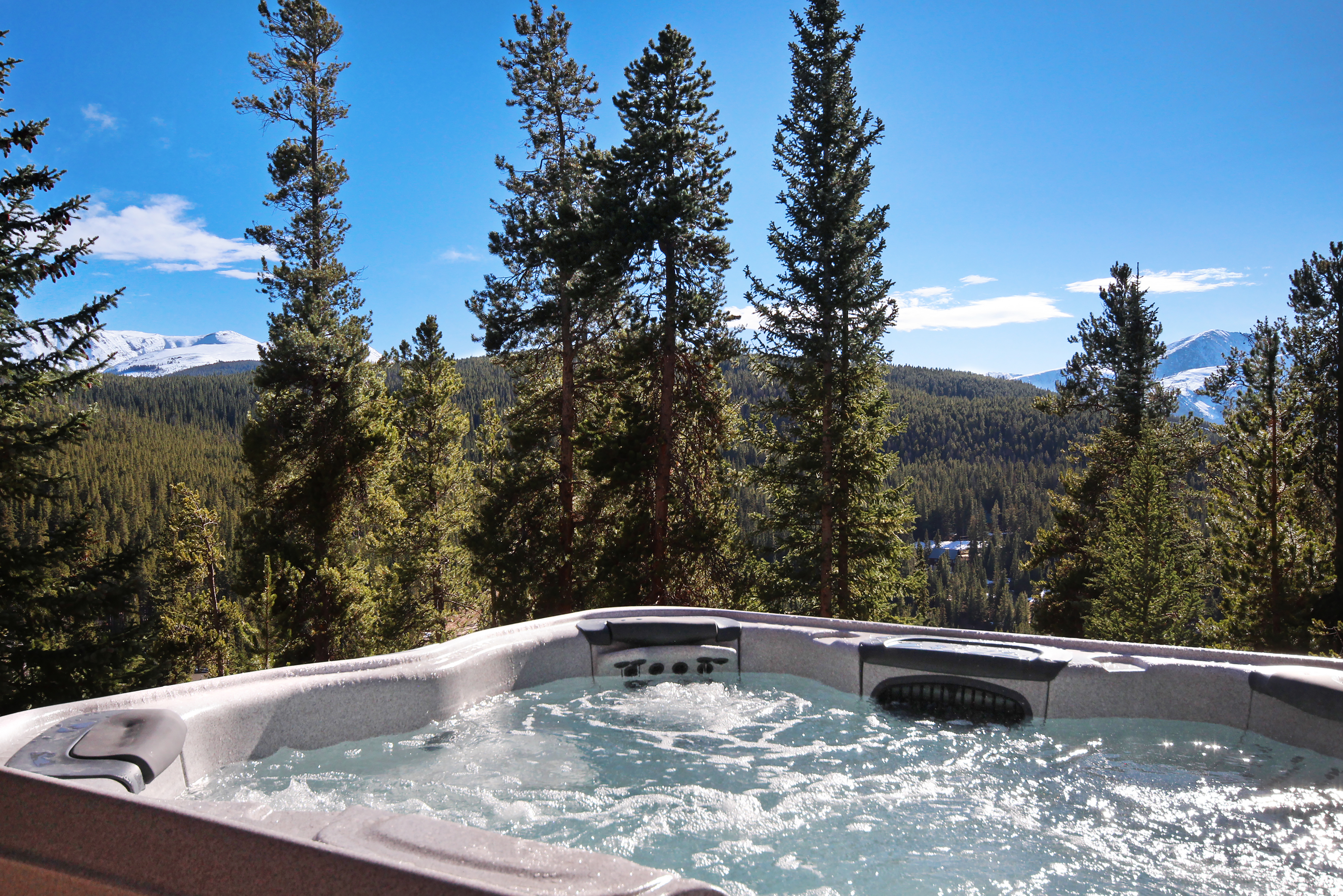 Soak away the cares of the day or sore muscles from the day's activities - 10 Southface Breckenridge Vacation Rental