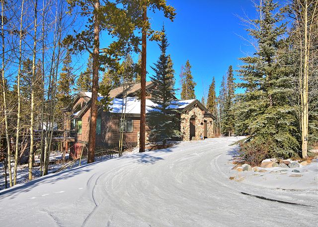 Enjoy your vacation with friends and family at this peaceful and secluded home - Evergreen Lodge Breckenridge Vacation Rental 