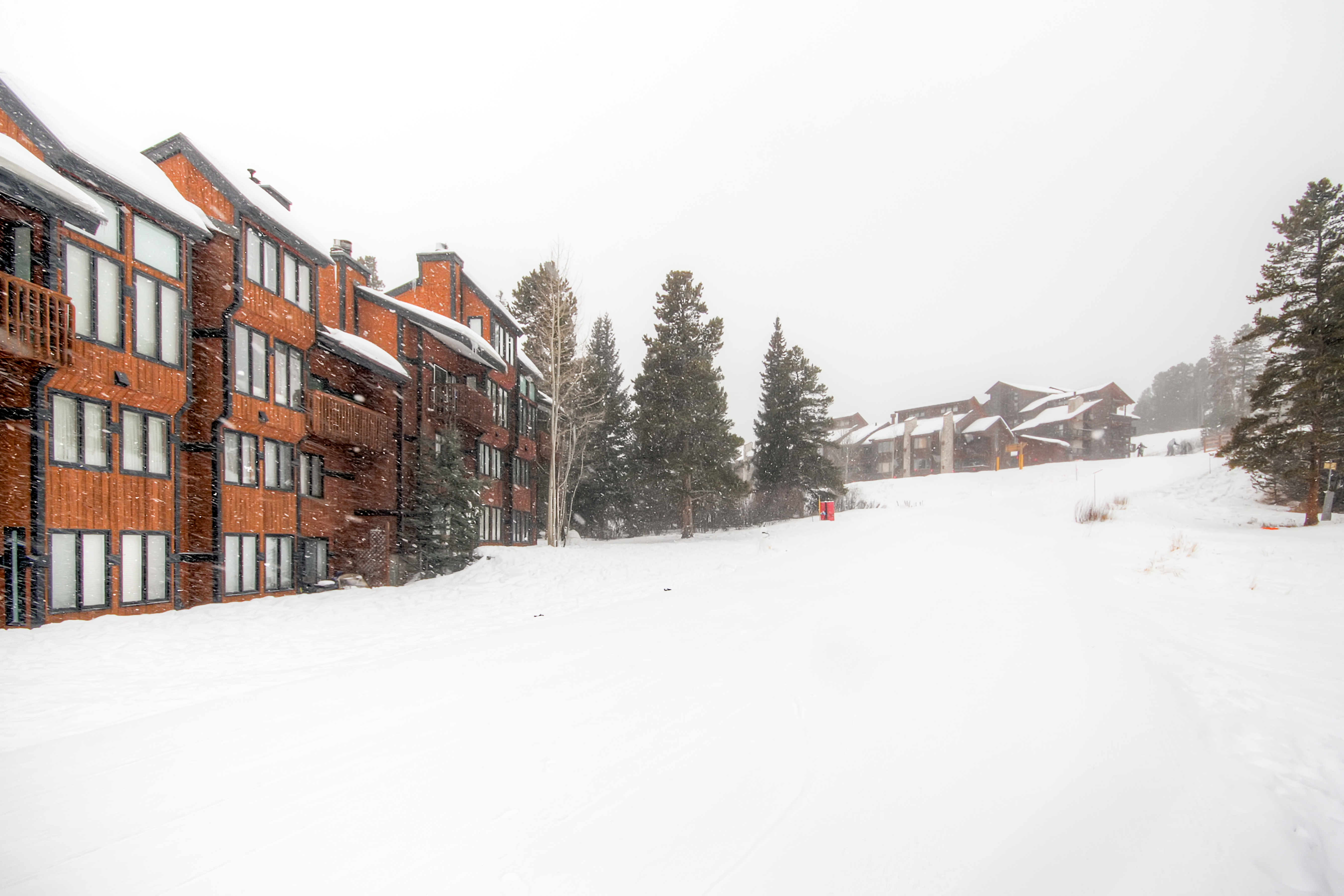 Enjoy the convenience of the ski-in condo that sits across the street from lift - 4 O’Clock Lodge D26 Breckenridge Vacation Rental