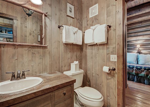 Additional view of the double queen bathroom - Bear Lodge Breckenridge Vacation Rental