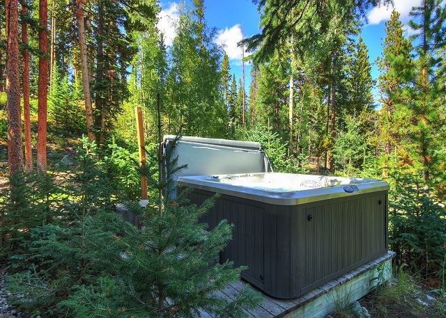 Enjoy a relaxing soak in this private hot tub - Bear Lodge Breckenridge Vacation Rental