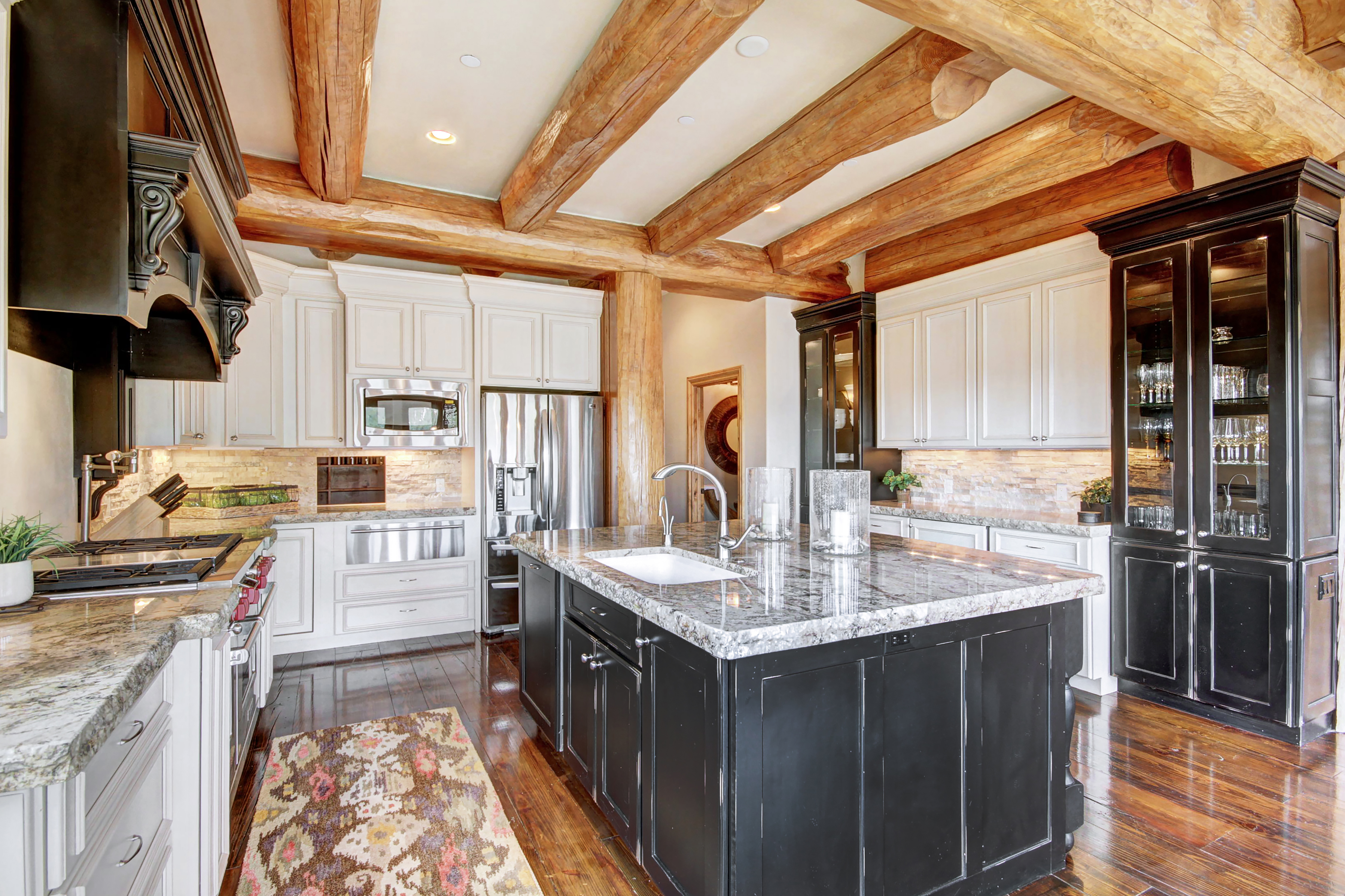 Beautiful modern mountain kitchen - Clowsgill Holme Breckenridge Vacation Rental