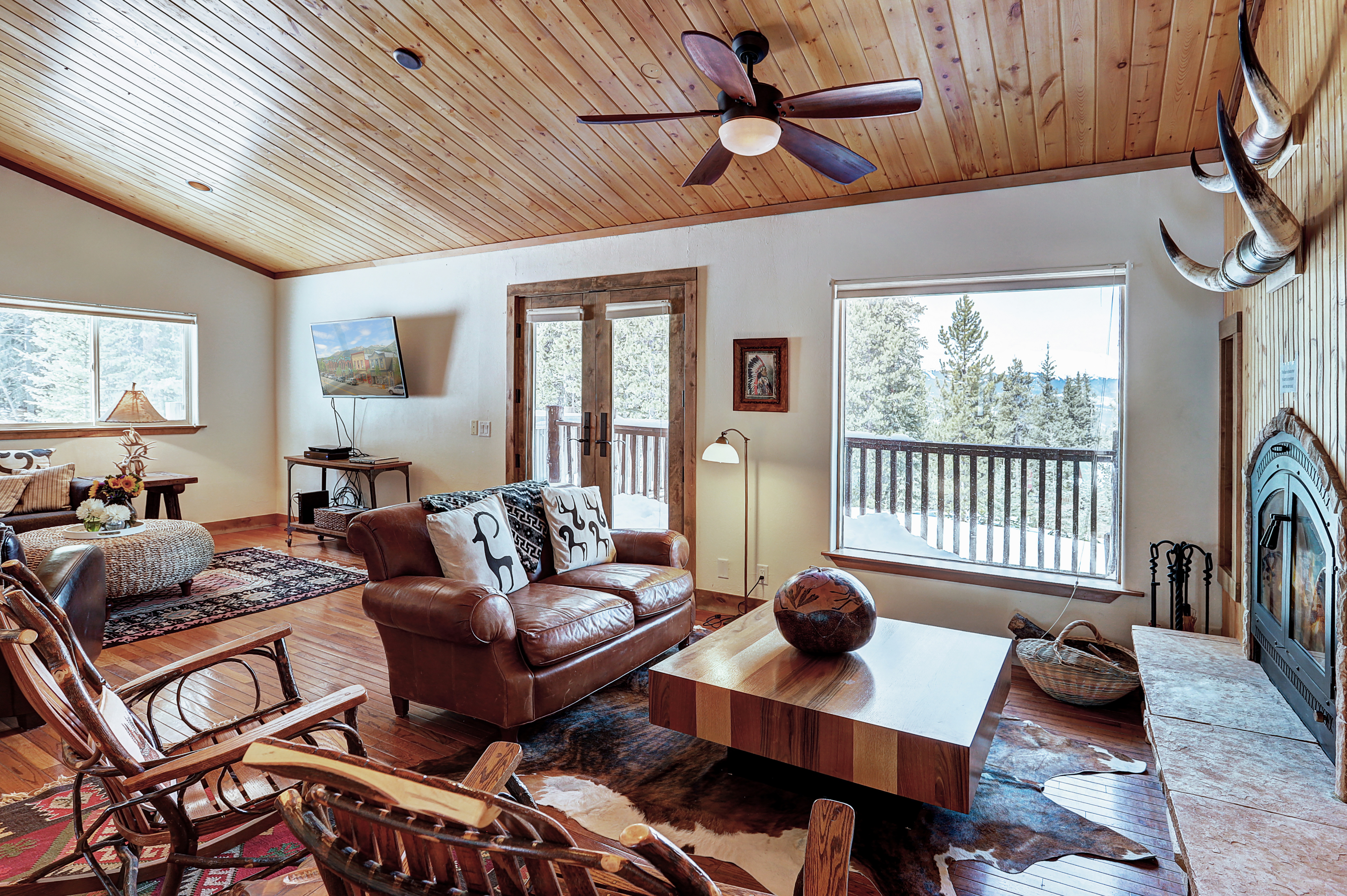 Living area with gas fireplace - Lodge at Boreas Pass Breckenridge Vacation Rental