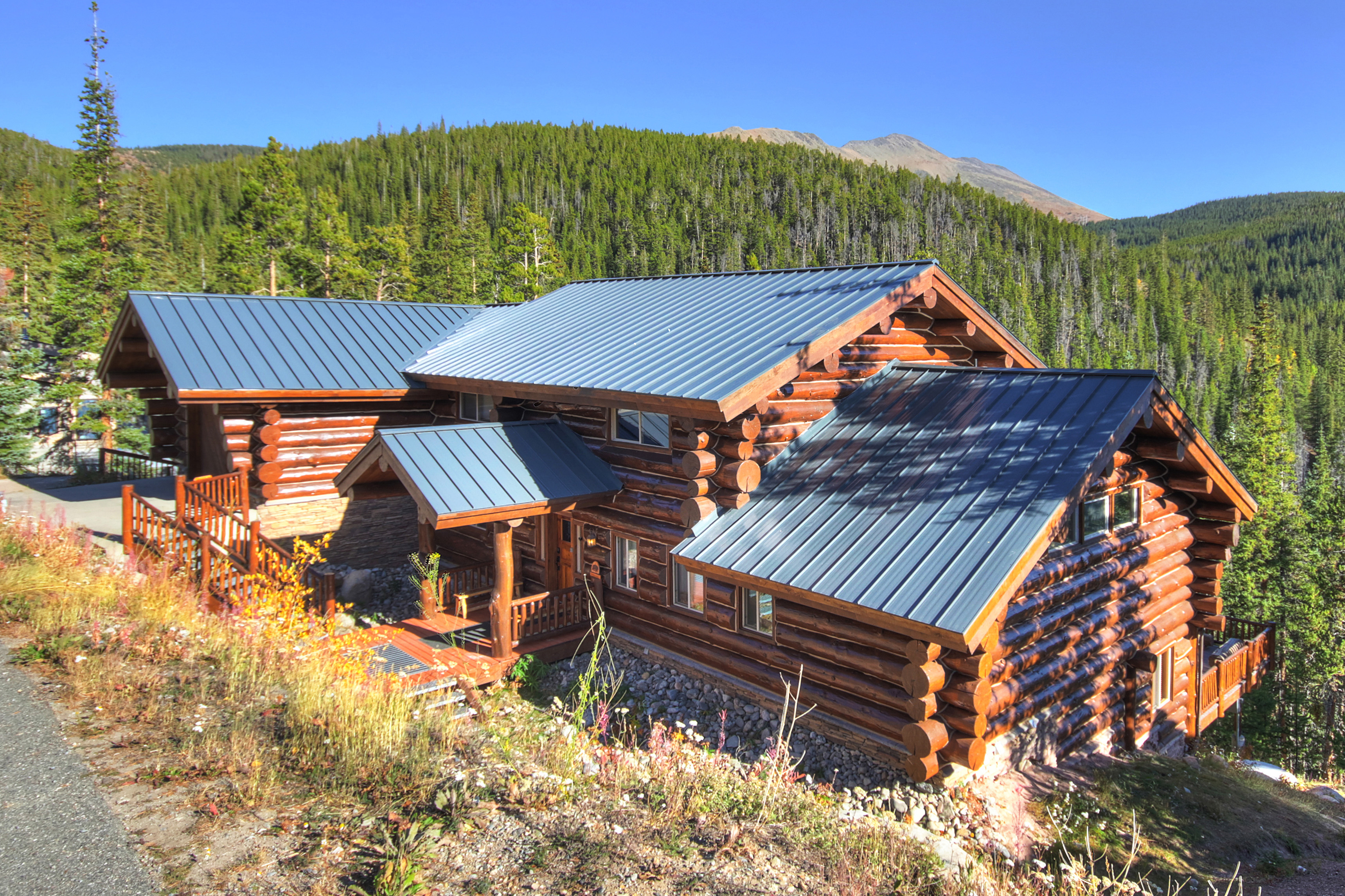 Modern Log Cabin is a beautifully renovated 7 bedroom home in nestled in Breck.