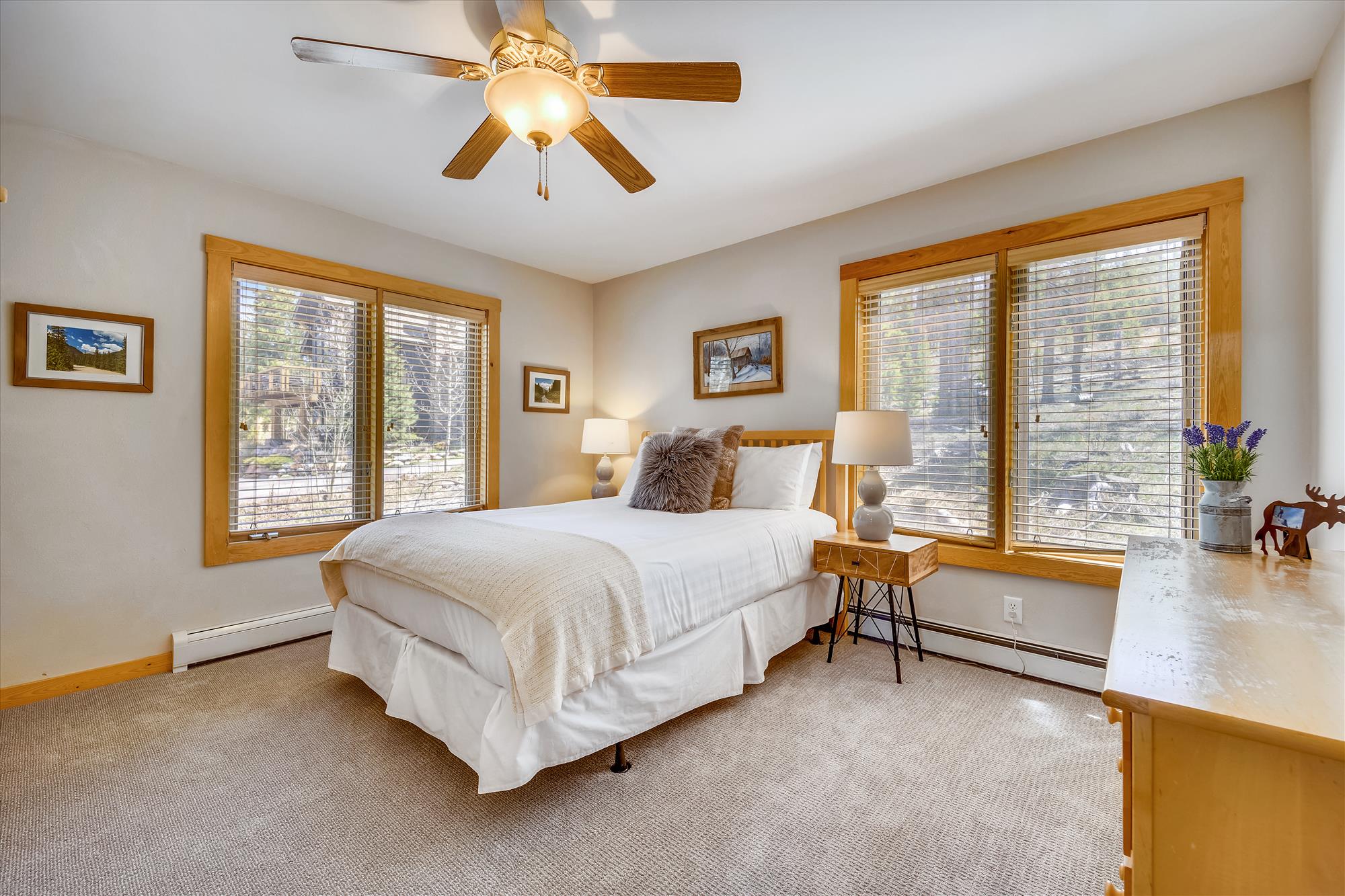 Queen Bedroom - main level - Powder Moose Villa - Breckenridge Vacation Rental