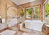 Bath, Rounds Retreat, Breckenridge Vacation Rental