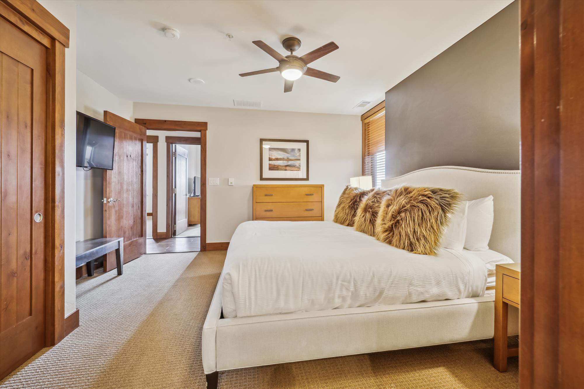Master king bedroom with TV and private bathroom - One Ski Hill Place 8424-Breckenridge Vacation Rental