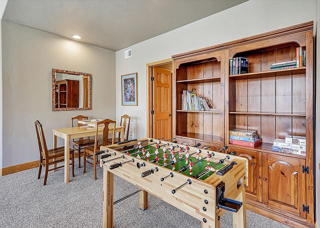 Gaming area, located on lower level - Chateau D'Amis Silverthorne Vacation Rental