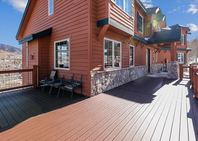 Main level deck - Chateau D'Amis Silverthorne Vacation Rental