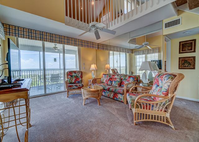Comfortable villa with unobstructed view of the Gulf on Resort, C2424B
