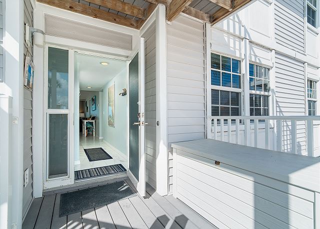 Enjoy an Unobstructed view of the Gulf! B2913A