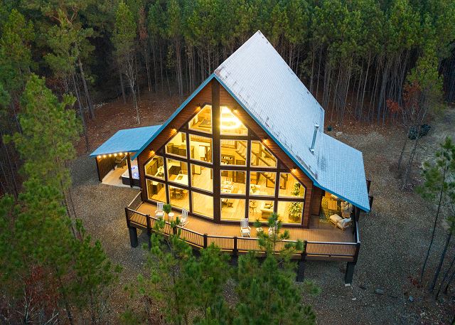 Starry Pines Lodge