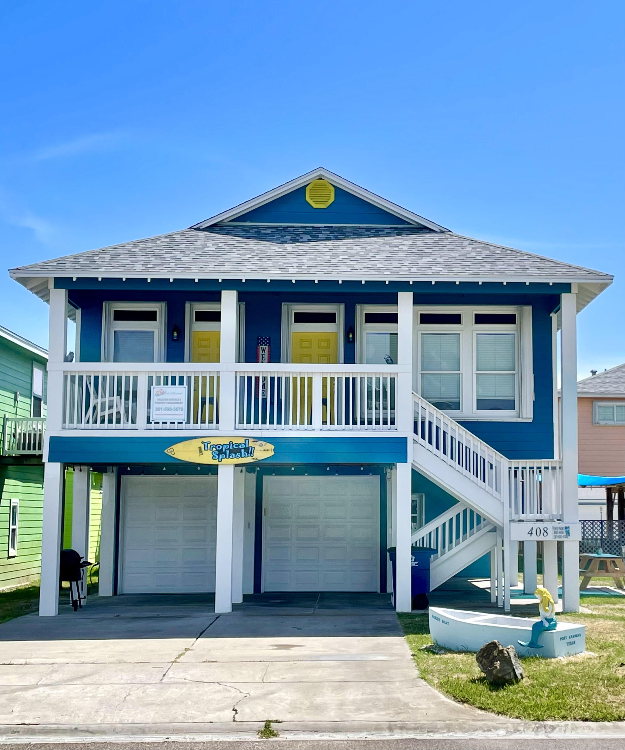 Coastal Retreat With Game Room And Fun Zone - Charming Beach Haven - Port Aransas, TX