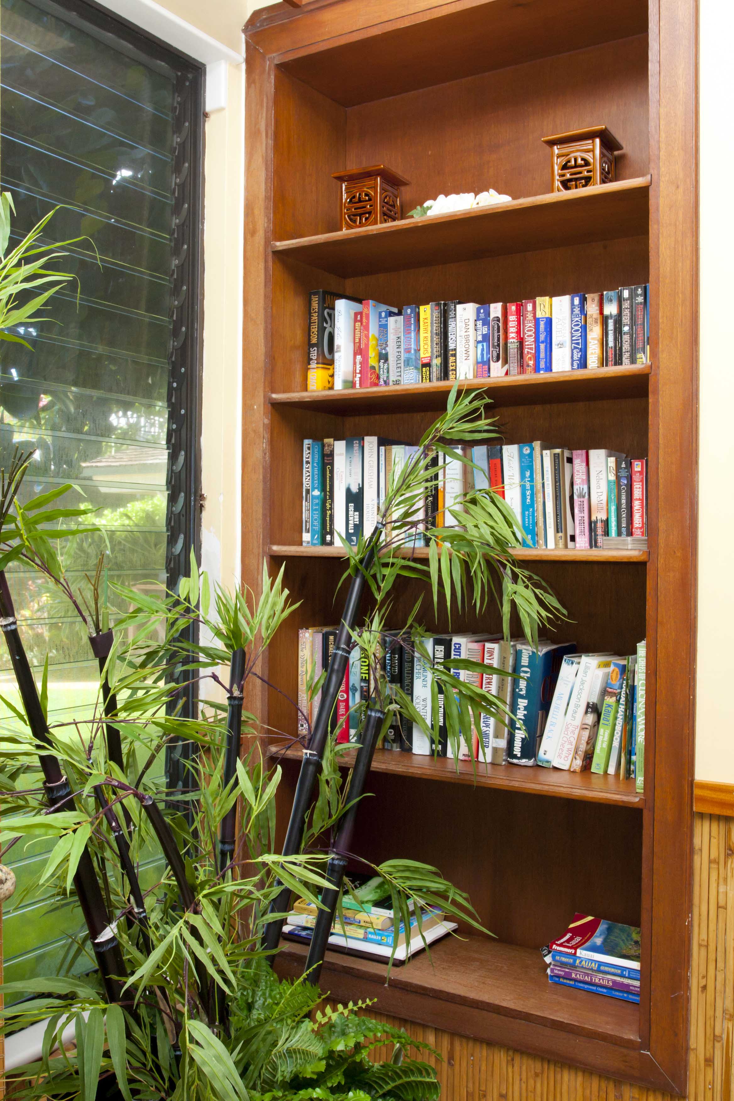 Built-in bookshelf.