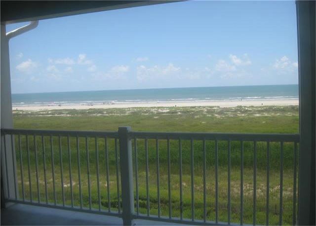 Mermaid Cove - Located in Pointe West -