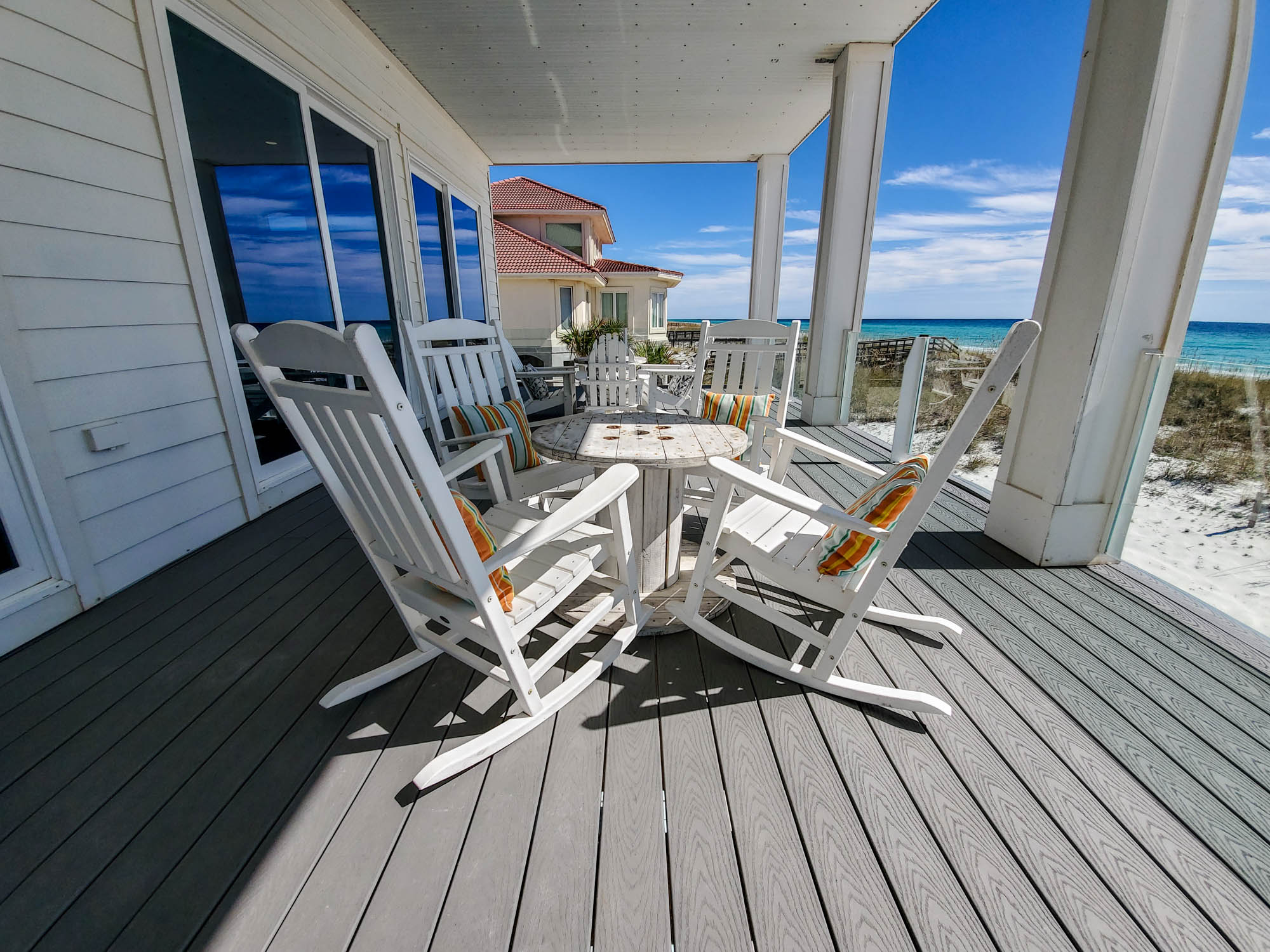 Ariola 1008 Paradise Beach Homes