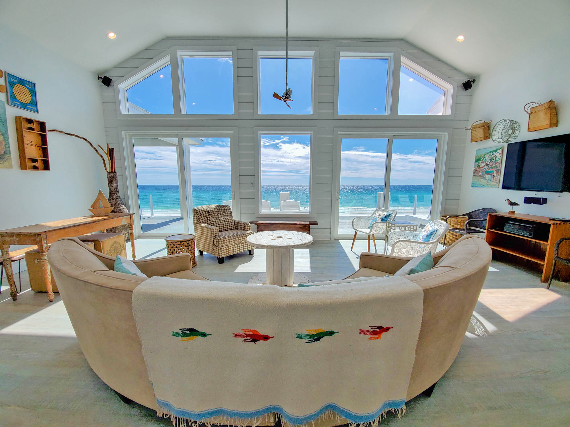 Ariola 1008 Paradise Beach Homes