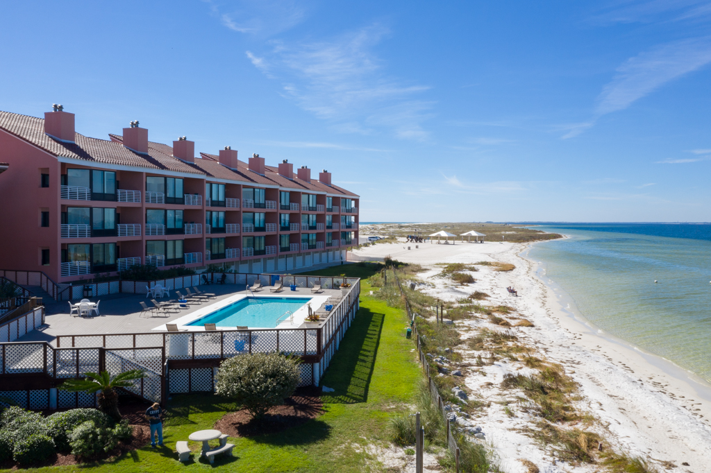 Experience Paradise: A Comprehensive Guide to Palm Beach Club Pensacola