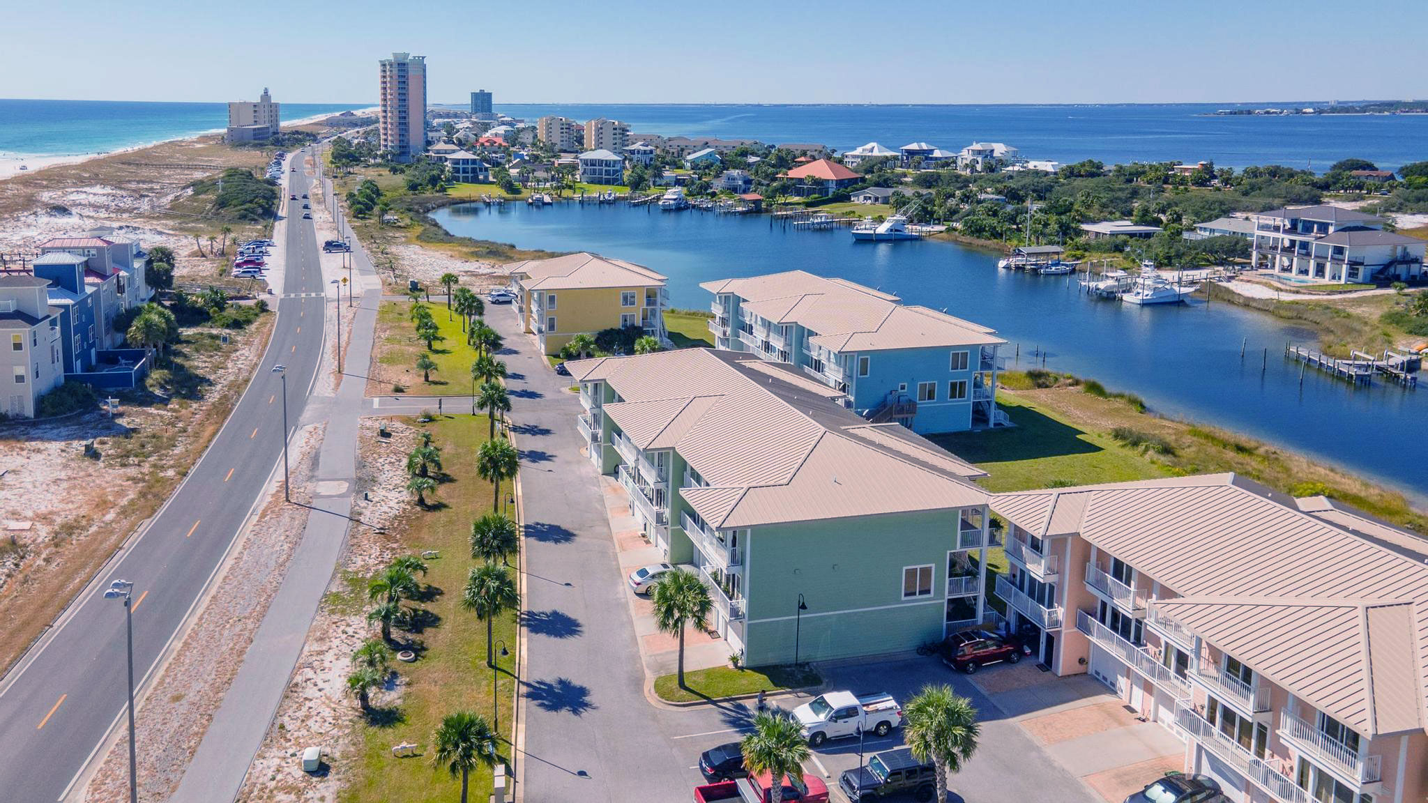 Villa Sabine Townhouse 518 Sunset on the Sabine *NEW Paradise