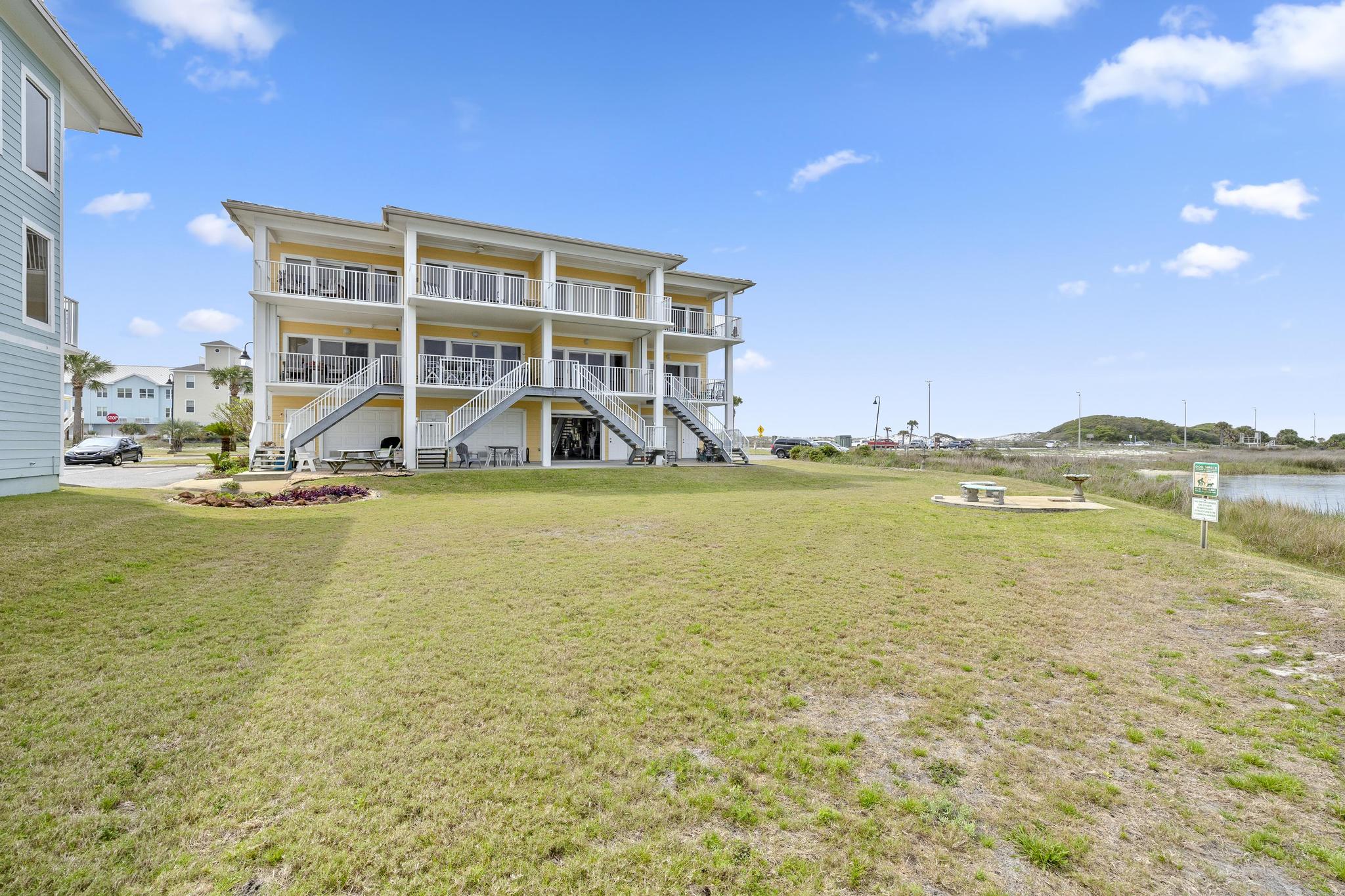 Villa Sabine Townhouse 518 Sunset on the Sabine *NEW Paradise