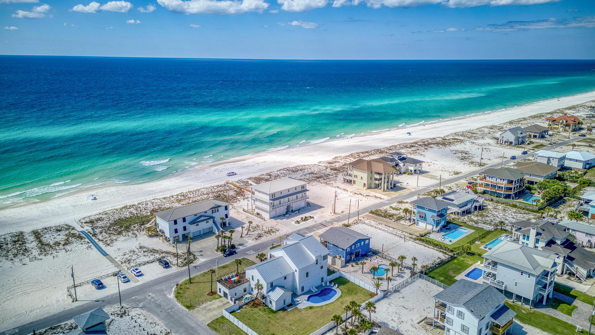 Ariola 712 | Paradise Beach Homes