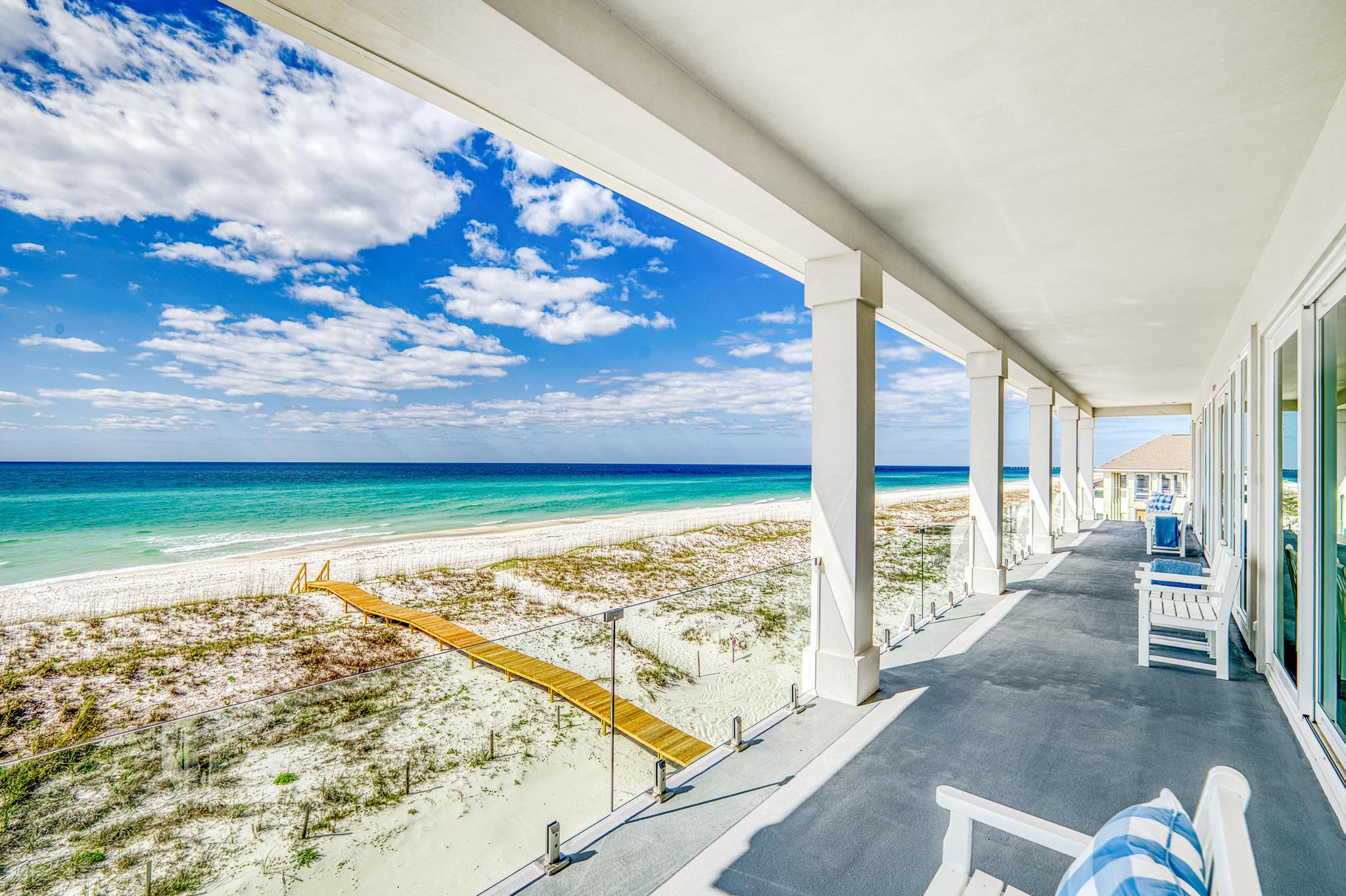 Ariola 712 | Paradise Beach Homes