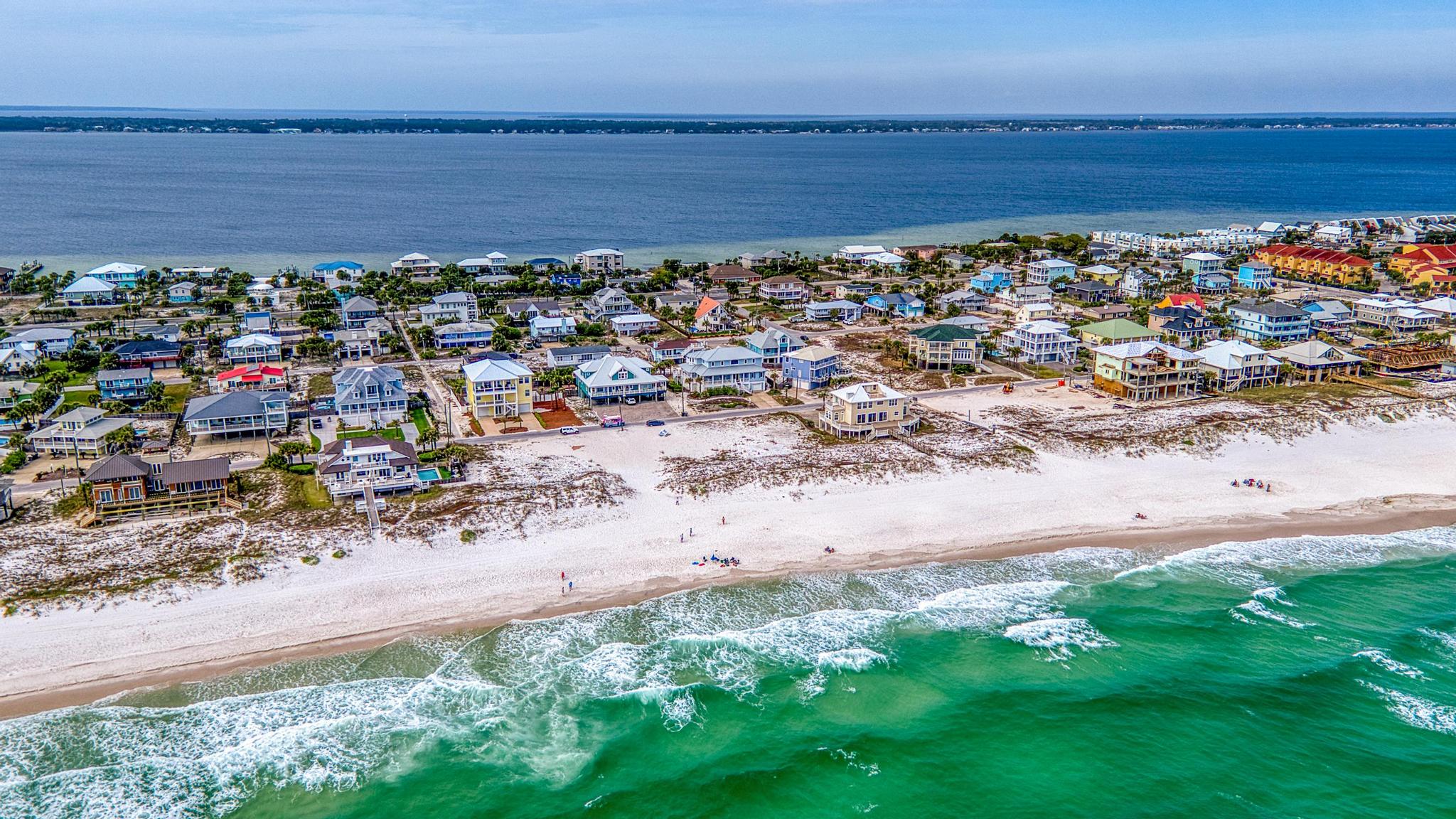 Maldonado 1315 - Two if by Sea | Paradise Beach Homes