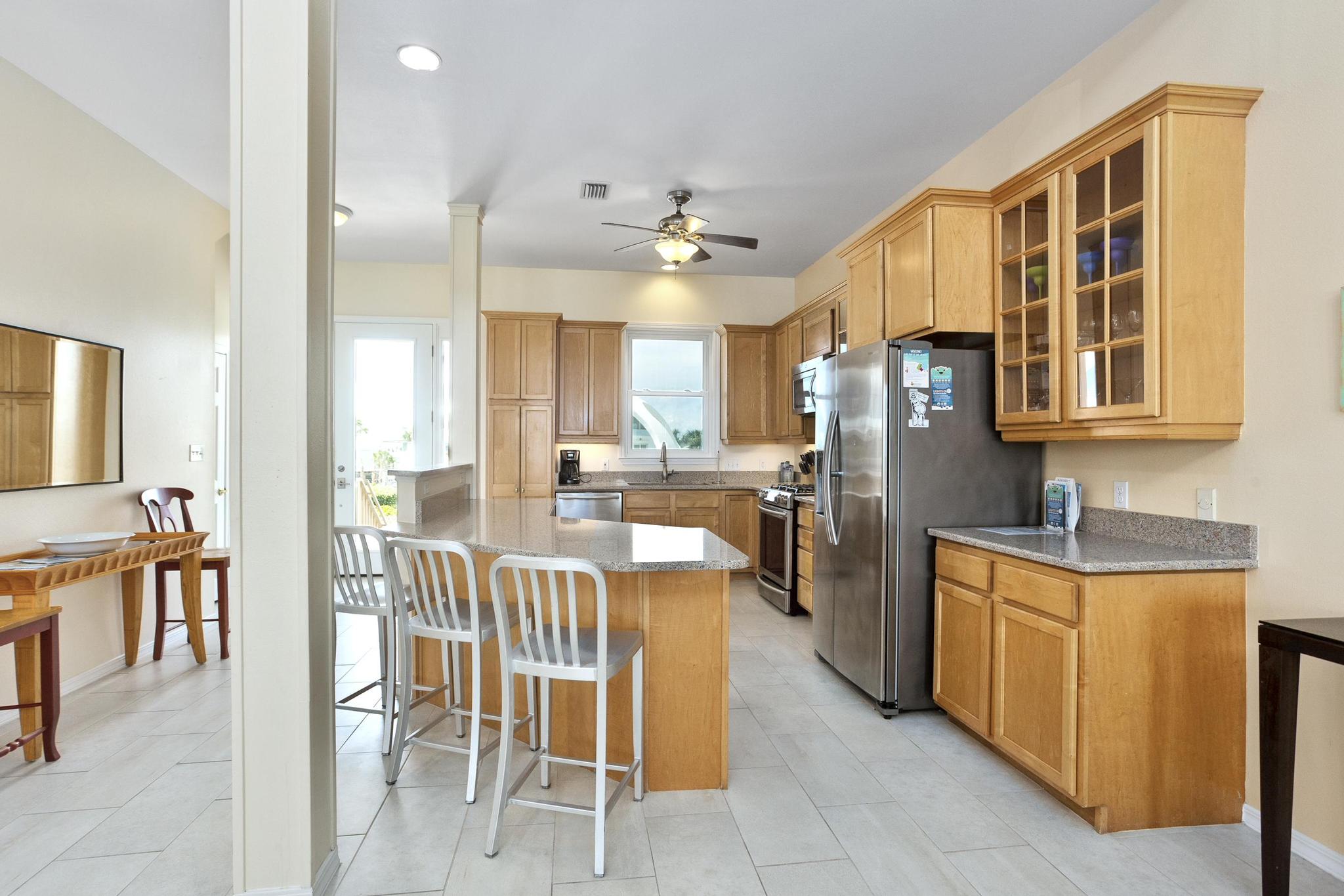 Ariola 1004 Paradise Beach Homes