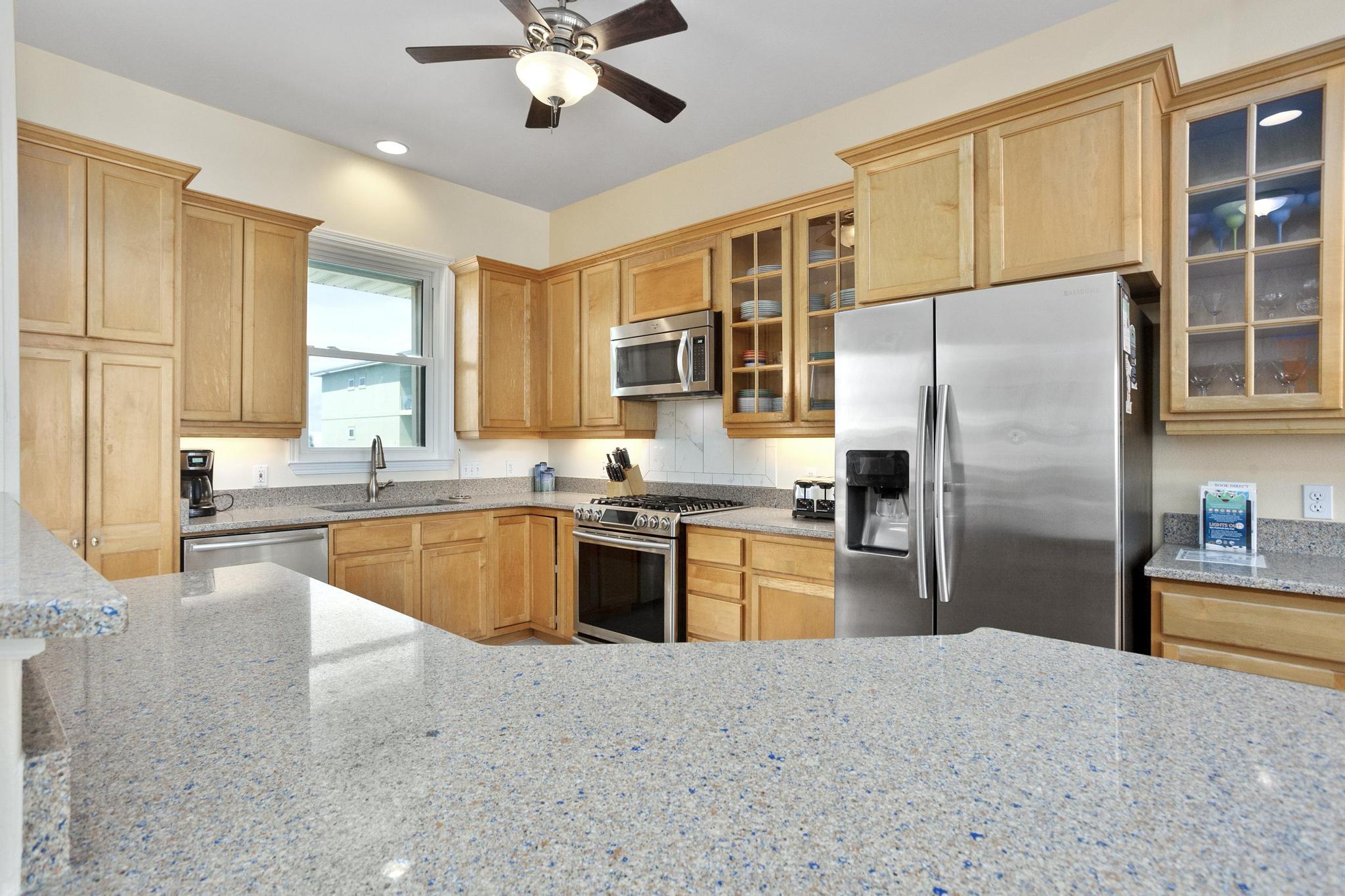 Ariola 1004 Paradise Beach Homes