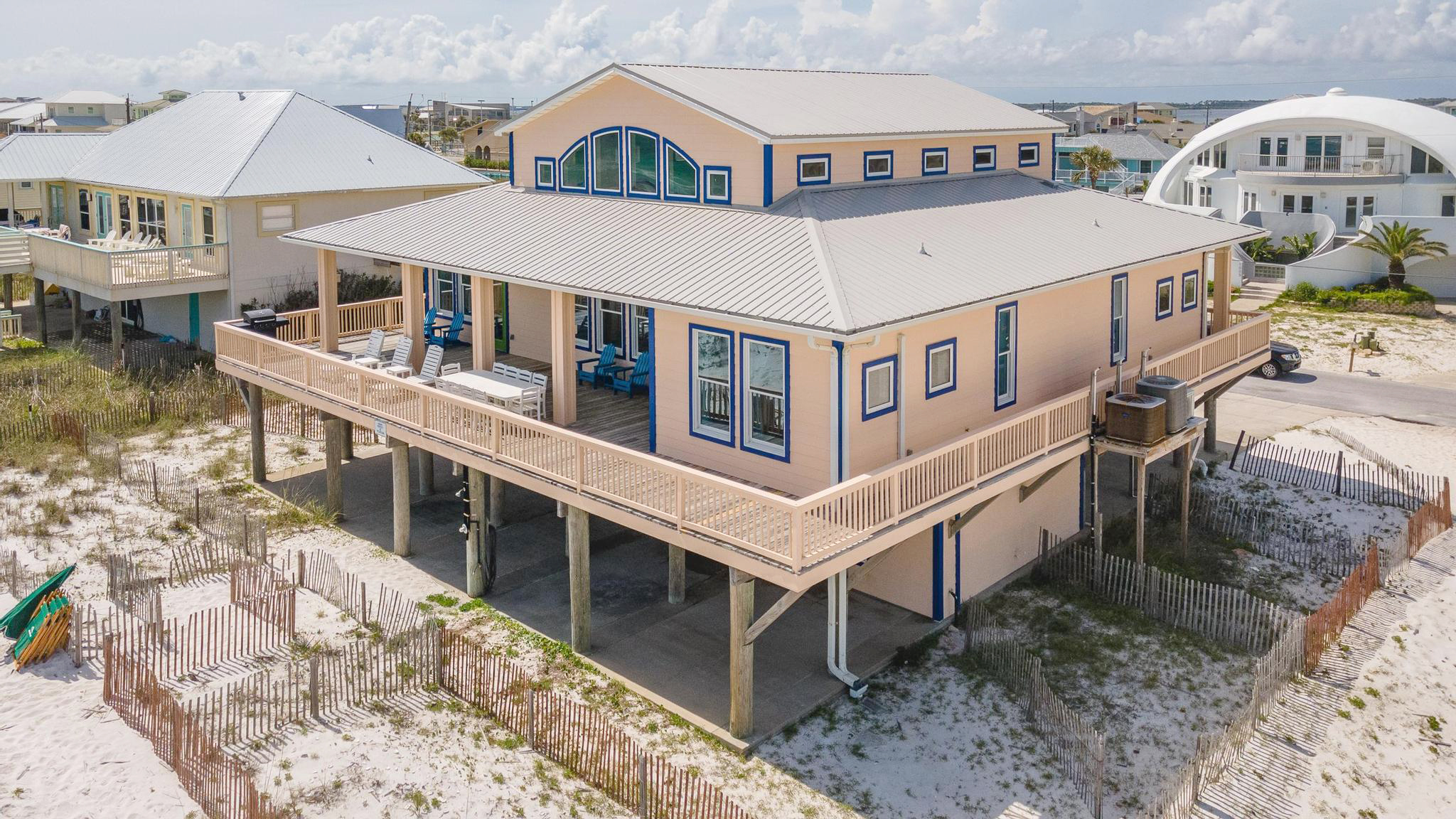 Ariola 1004 Paradise Beach Homes