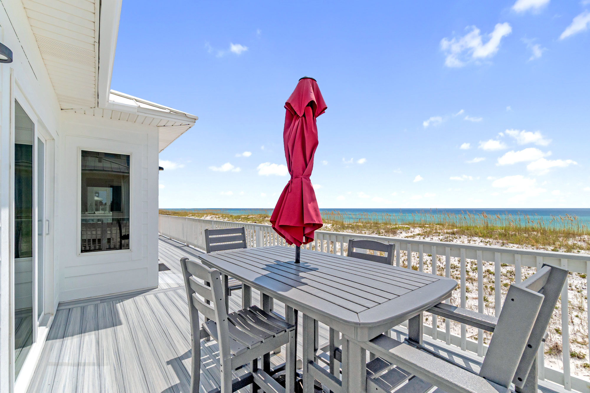 Ariola 300 - Beach Music/Gulf Front | Paradise Beach Homes