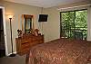 Level Four, Great River View - 411