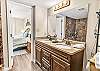Level Four, Great River View - 411