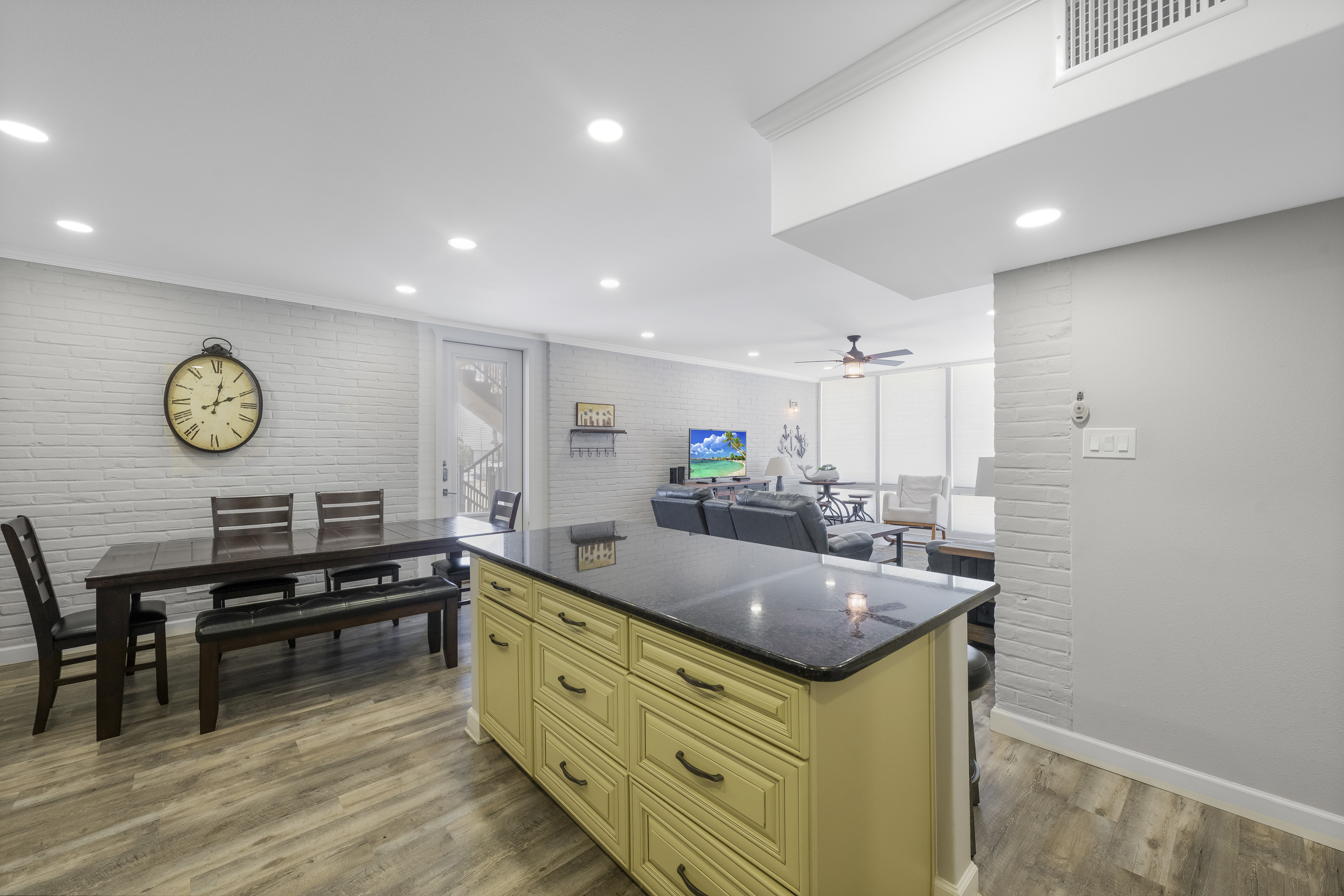 Channelview CV108 | Photo 12