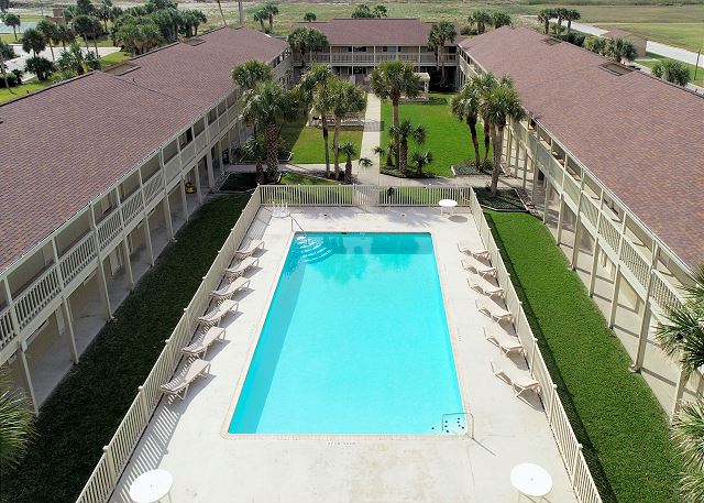 Community pool