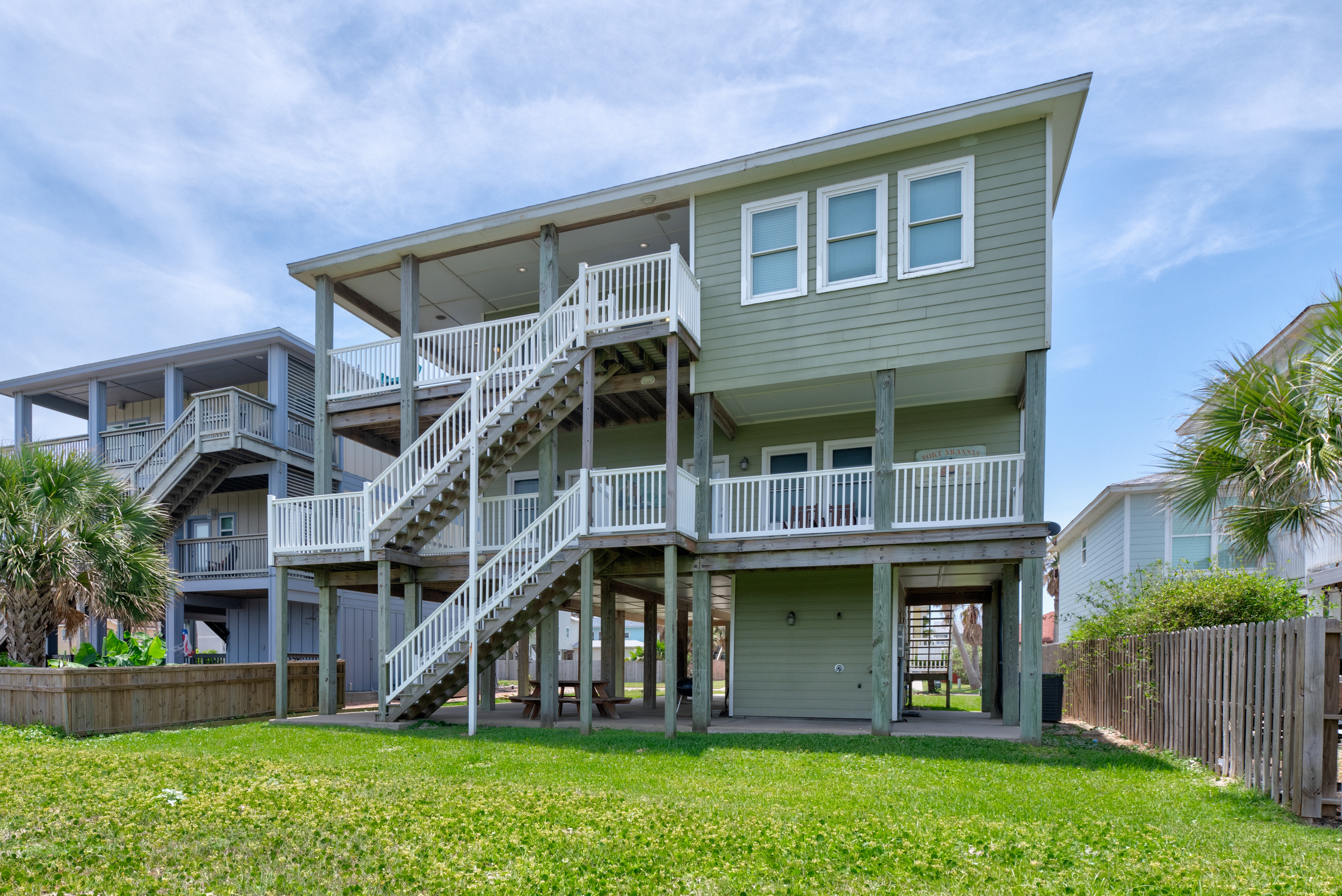 Port A Landing PP745 Offers a patio/carport and two patio/decks offering coastal breezes and views