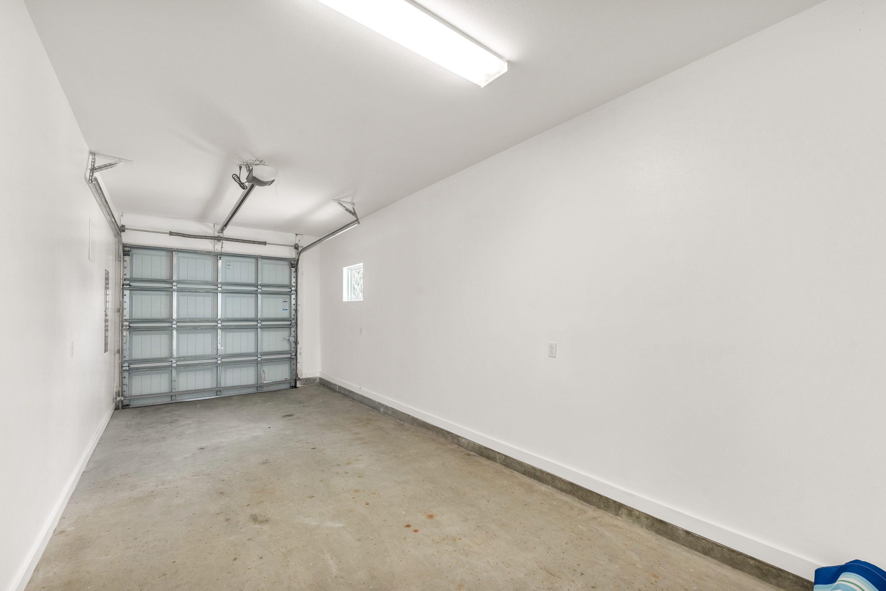 Garage access available 