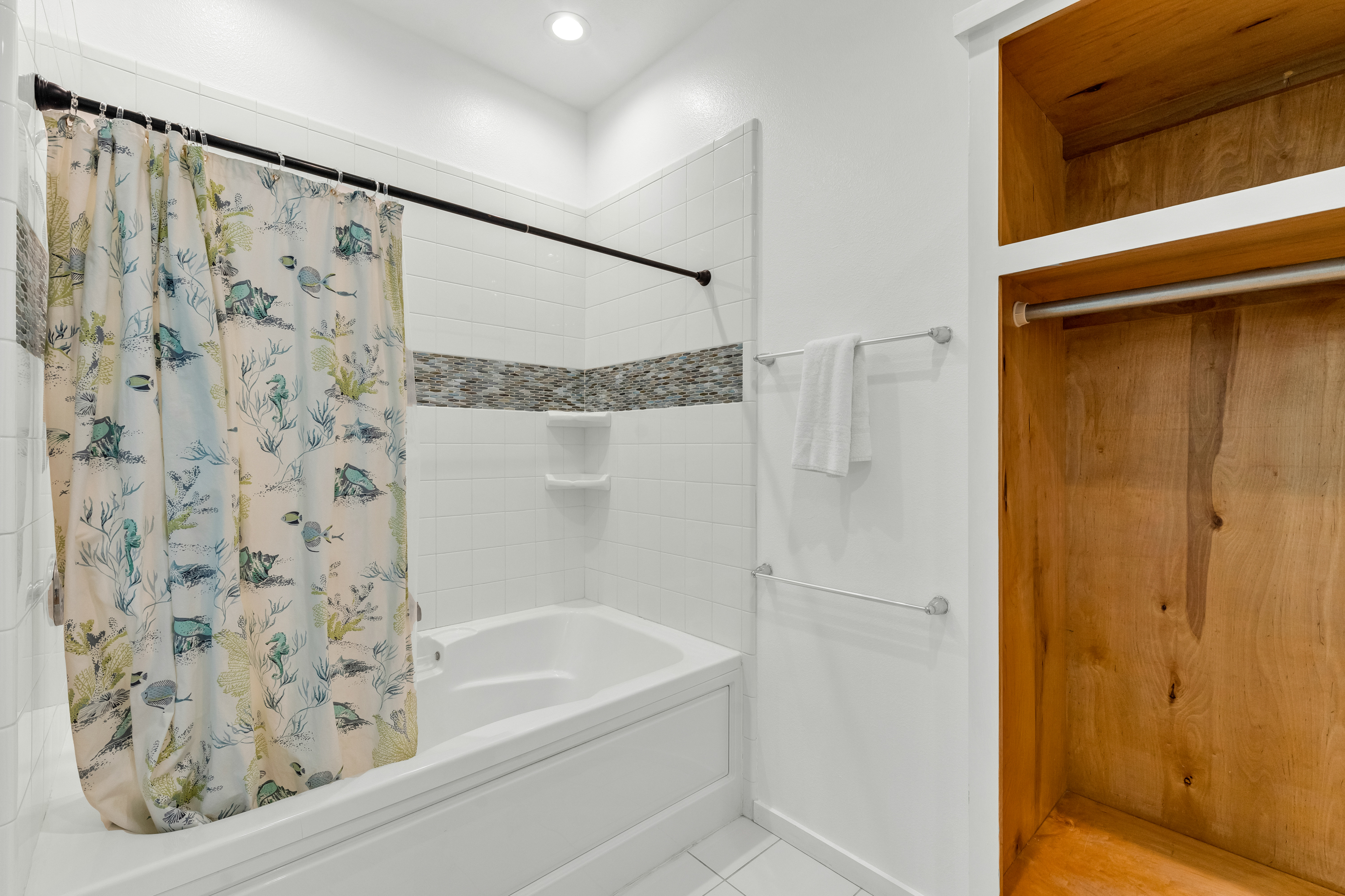 From Bubble Baths to Quick Rinse-Offs—You’ve Got Options