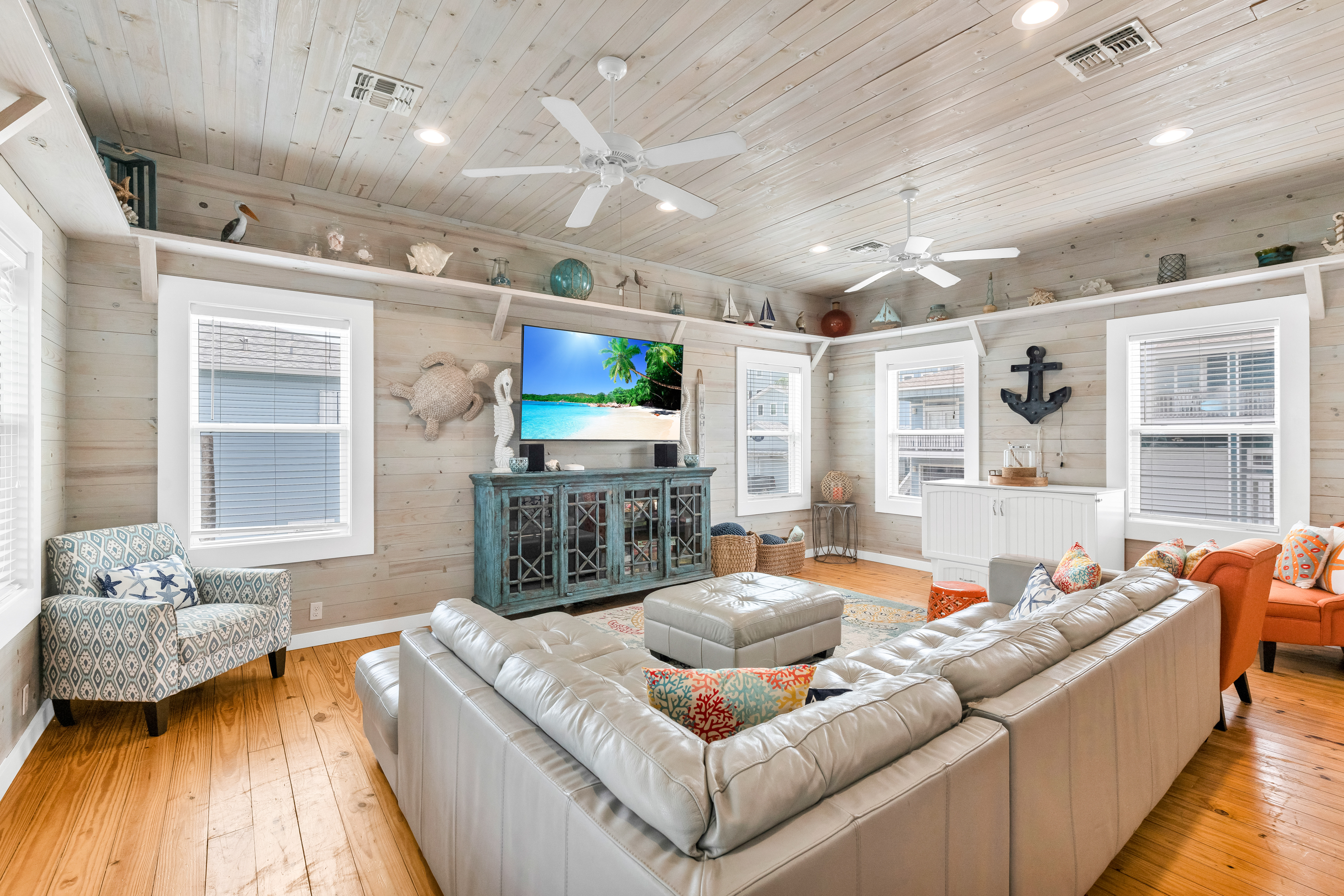 Spread out for board games or snacks around the spacious living area