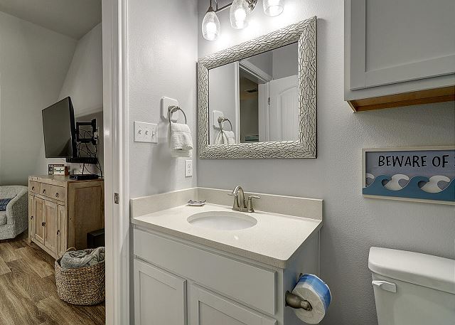 Shared Bathroom with Bunk room