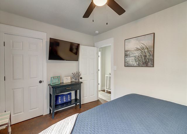 Downstairs guest bedroom