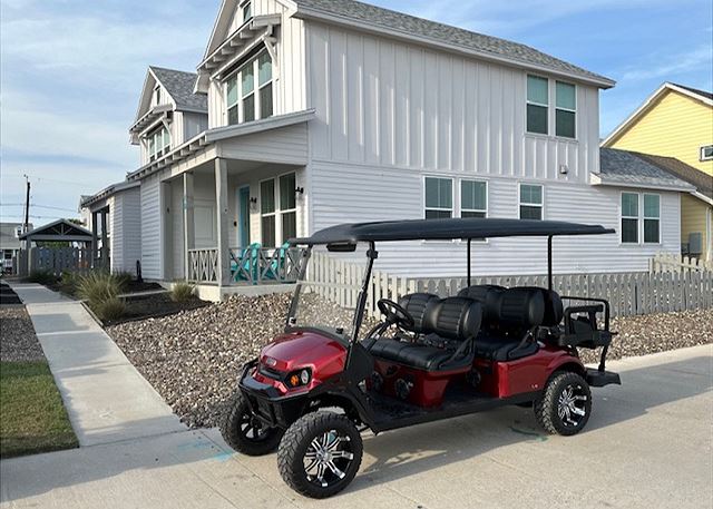 A golf cart is available to rent for an additional fee of $120 + tax per day. (If you’d like to rent the golf cart, please call in advance to reserve.)