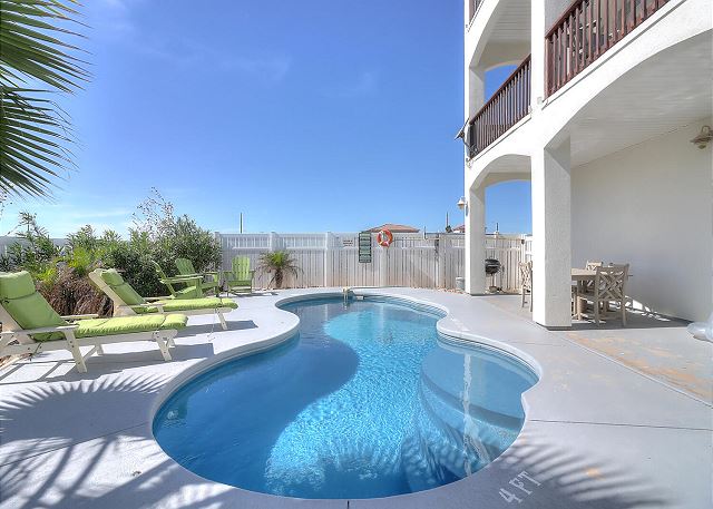 Oceanview Villa pool