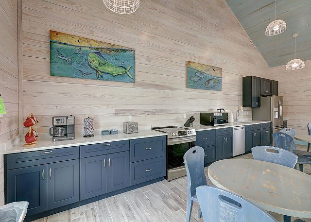 The Retreat Full Kitchen 